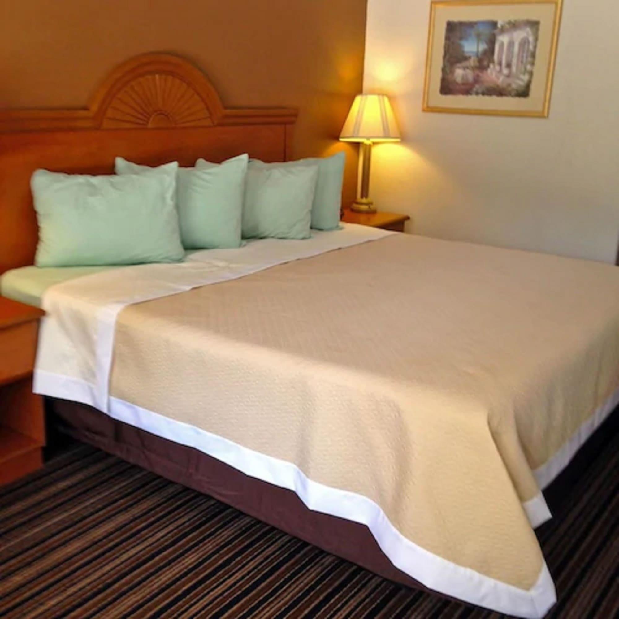 Americas Best Value Inn Deridder Buitenkant foto